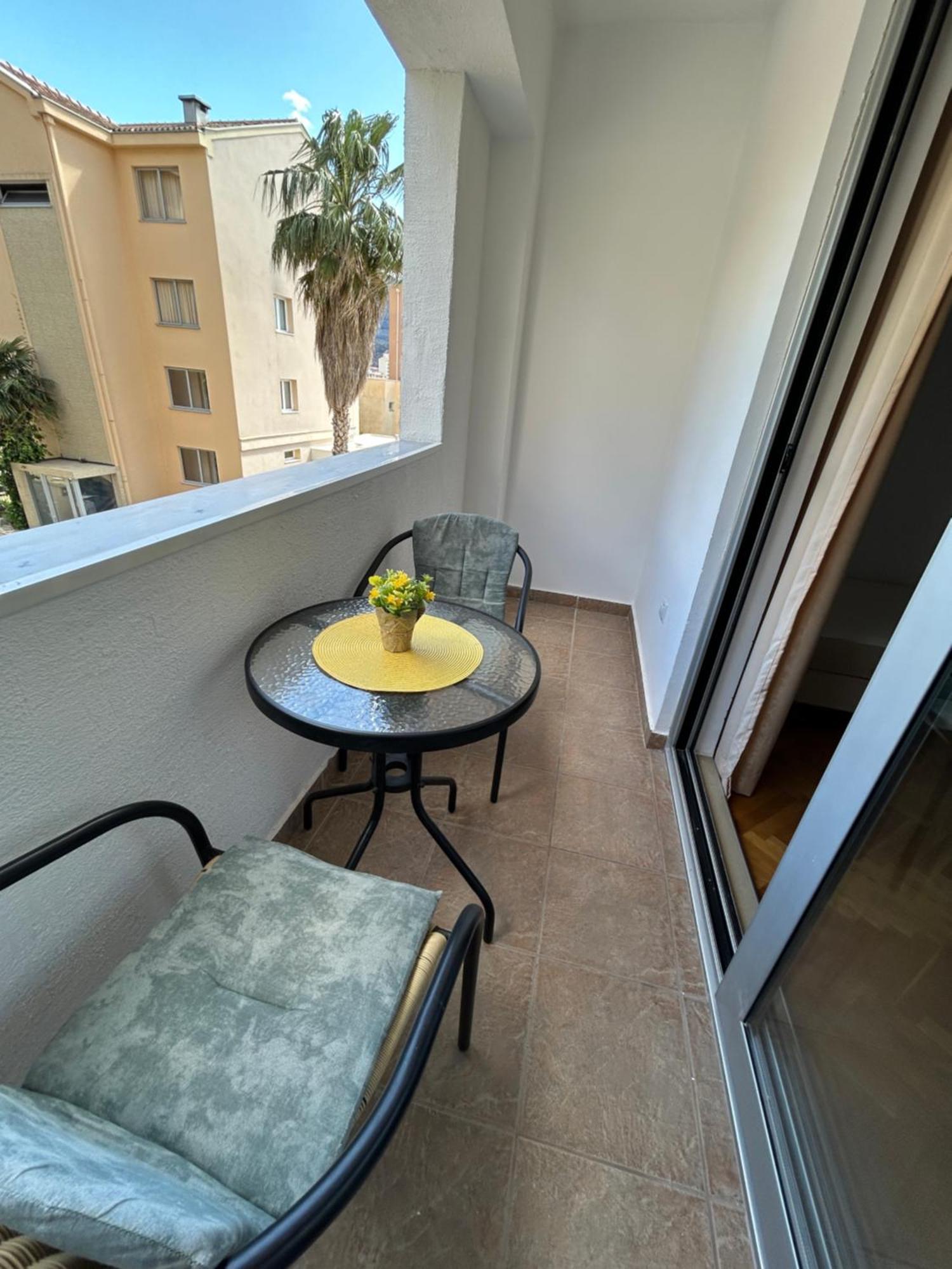 Apartments Mitende Budva Exterior photo